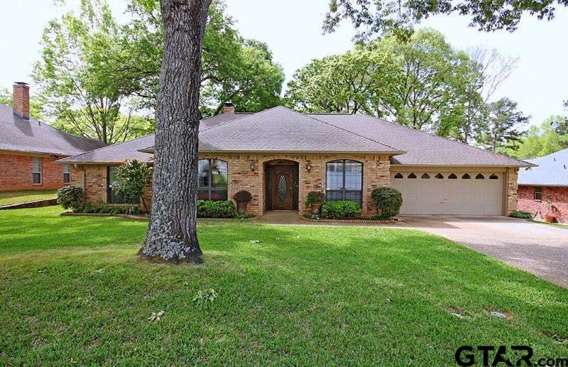 708 708 Kingswood, Tyler, TX 75703 - photo 1