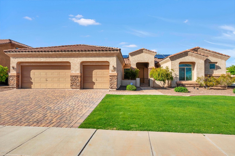 17960 W Glenrosa Ave, Goodyear, AZ 85395 - photo 1