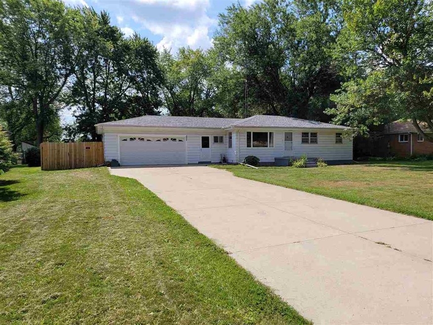 3305 Hampshire Ave, Flint, MI 48504 - photo 1