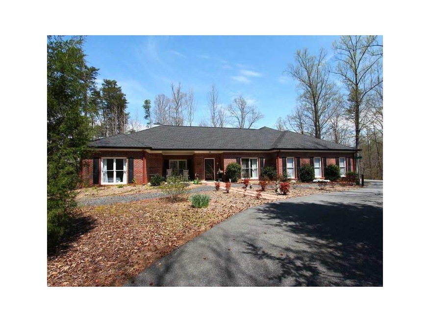 2753 S Cherokee Ln, Woodstock, GA 30188 - photo 1