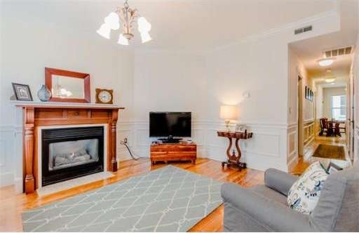 656 E 8th St unit 4, Boston, MA 02127 - photo 1