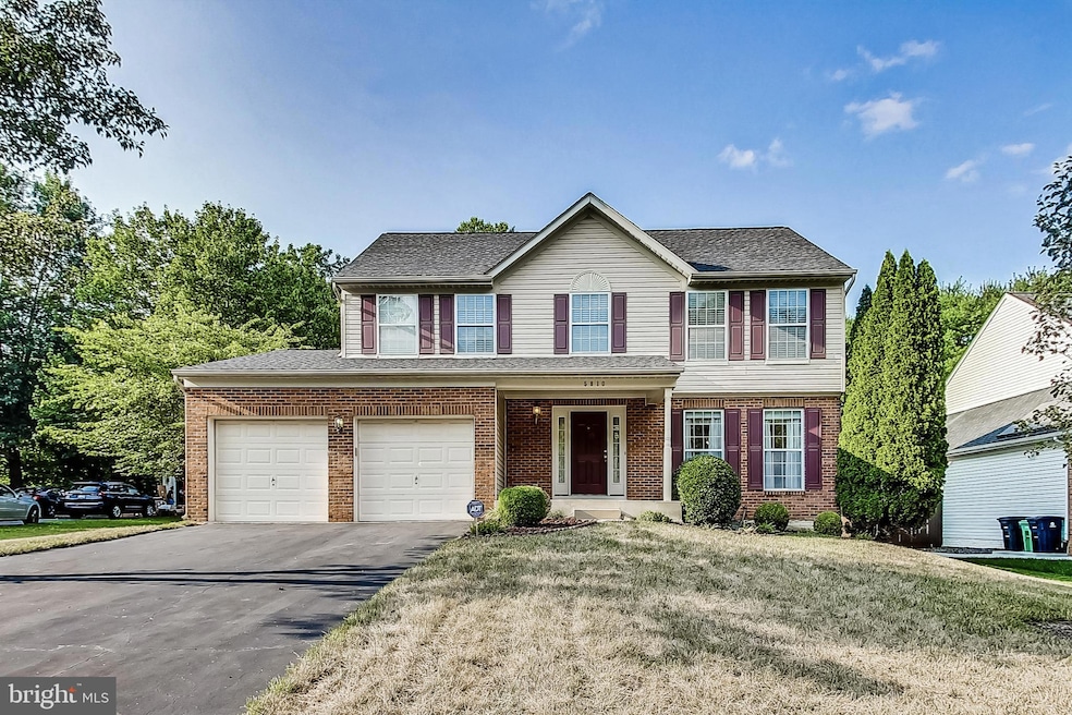5810 Huckburn Ct, Laurel, MD 20707 - photo 1