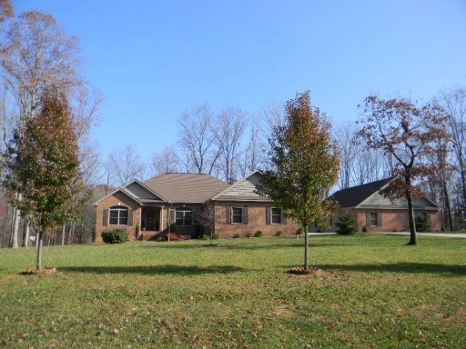 243 Frost Creek Dr, Crossville, TN 38571 - photo 1