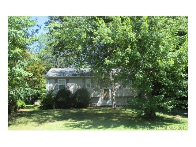 27 Lyman Rd, Waterbury, CT 06704 - photo 1