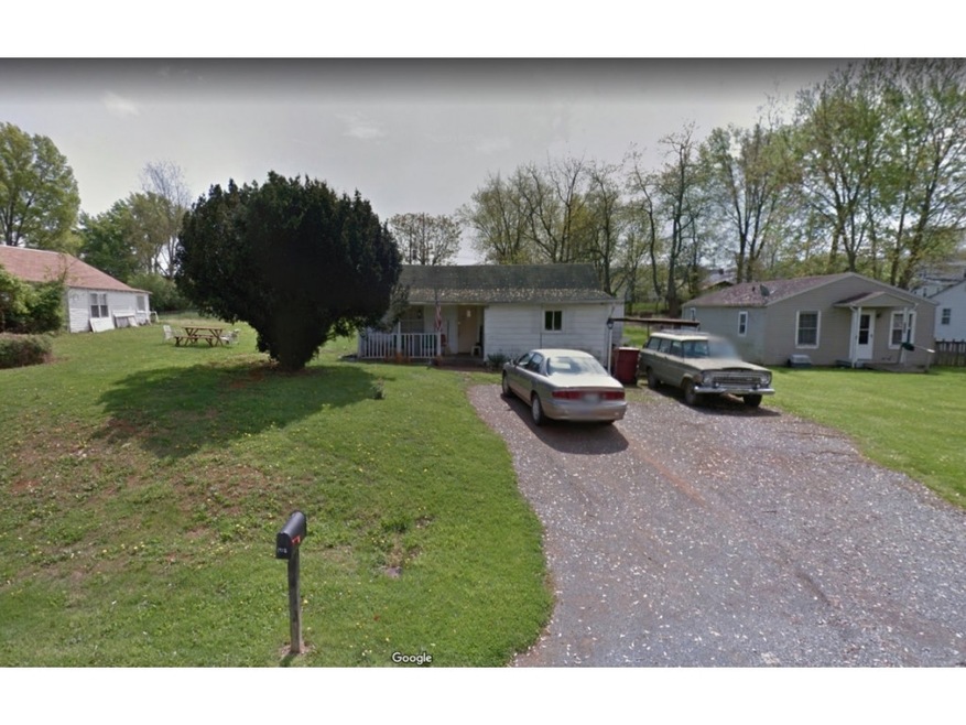 1912 E Myrtle Ave, Johnson City, TN 37601 - photo 1