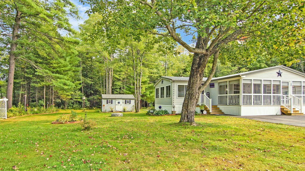 38 Pinewood Dr, Sanford, ME 04073 - photo 1