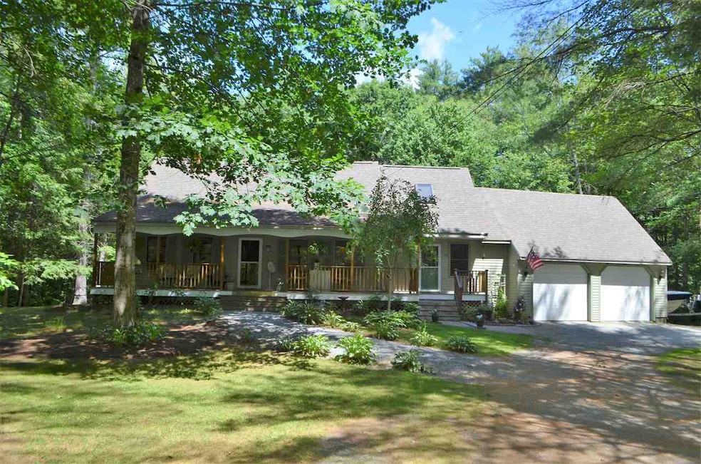 518 Tanglewood Dr, Henniker, NH 03242 - photo 1