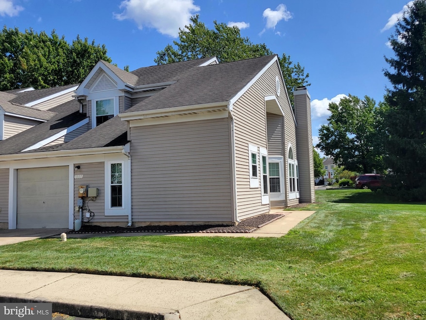 5603 Constitution Ct, North Wales, PA 19454 - photo 1