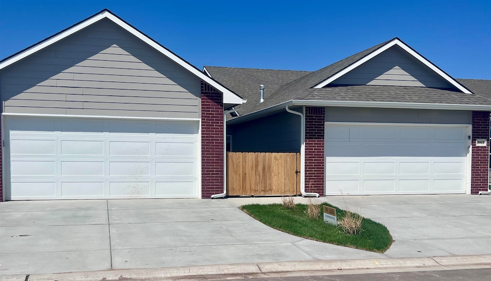 12124 W 33rd St N, Wichita, KS 67223 - photo 1