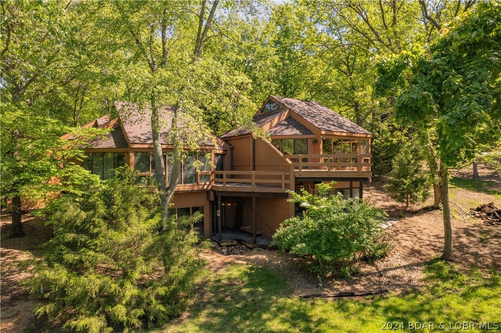 Welcome to 328 Hogan Drive A, Lake Ozark!