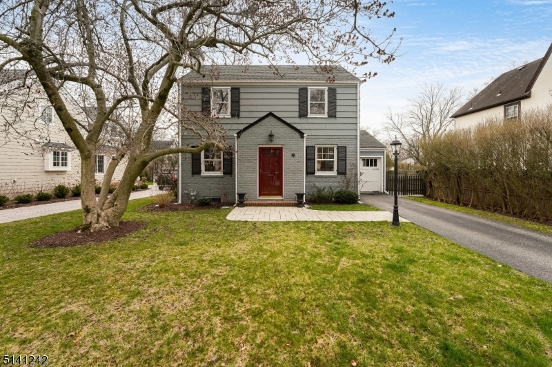 25 Sherwood Ave, Madison, NJ 07940 - photo 1