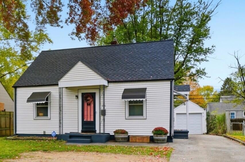 Under Contract $196,000