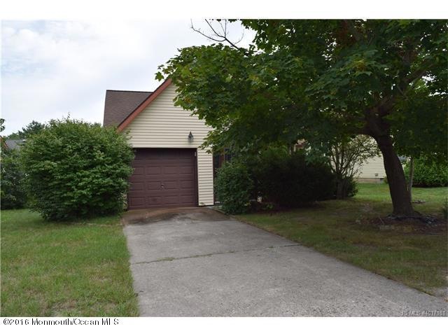 31 Fir Rd unit 17, Manahawkin, NJ 08050 - photo 1