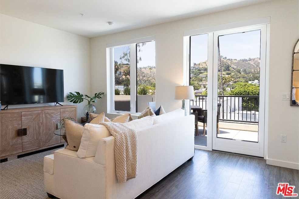 7566 W Sunset Blvd unit 413PH-W, Los Angeles, CA 90046 - photo 1