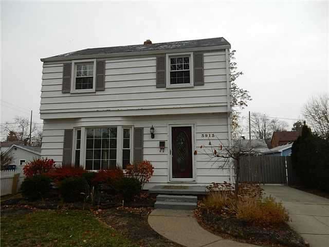 3913 Drummond Rd, Toledo, OH 43613 - photo 1