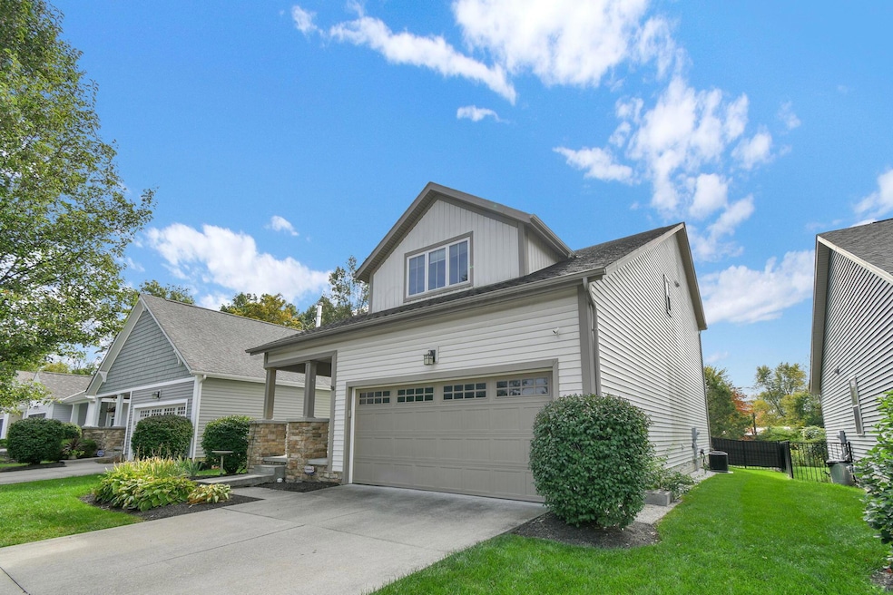 210 Autumn Way, Pataskala, OH 43062 - photo 1