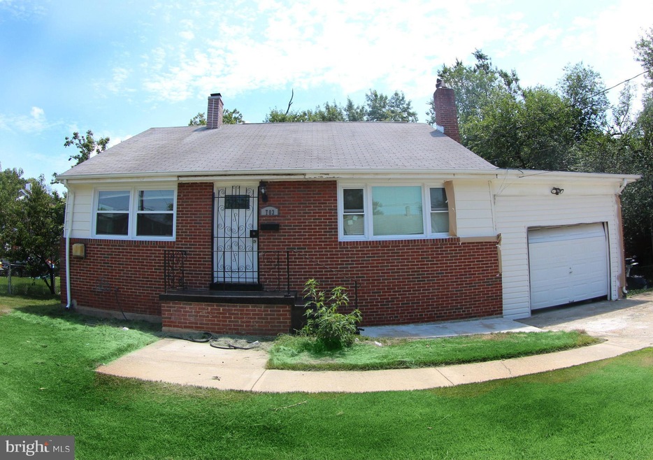 703 Maury Ave, Oxon Hill, MD 20745 - photo 1