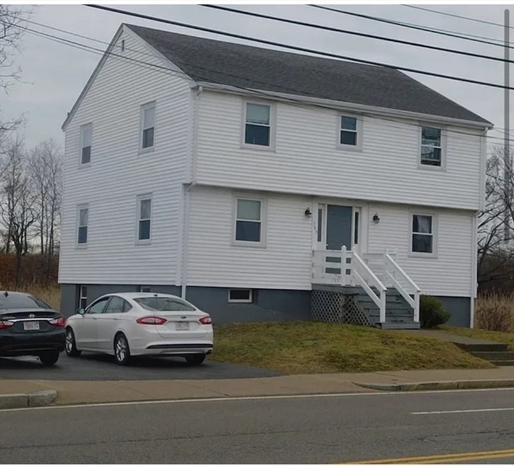 745 Sea St unit 2, Quincy, MA 02169 - photo 1