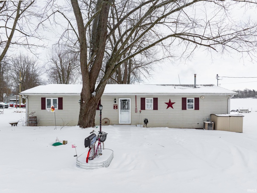 8668 S Valentine Rd, Claypool, IN 46510 - photo 1