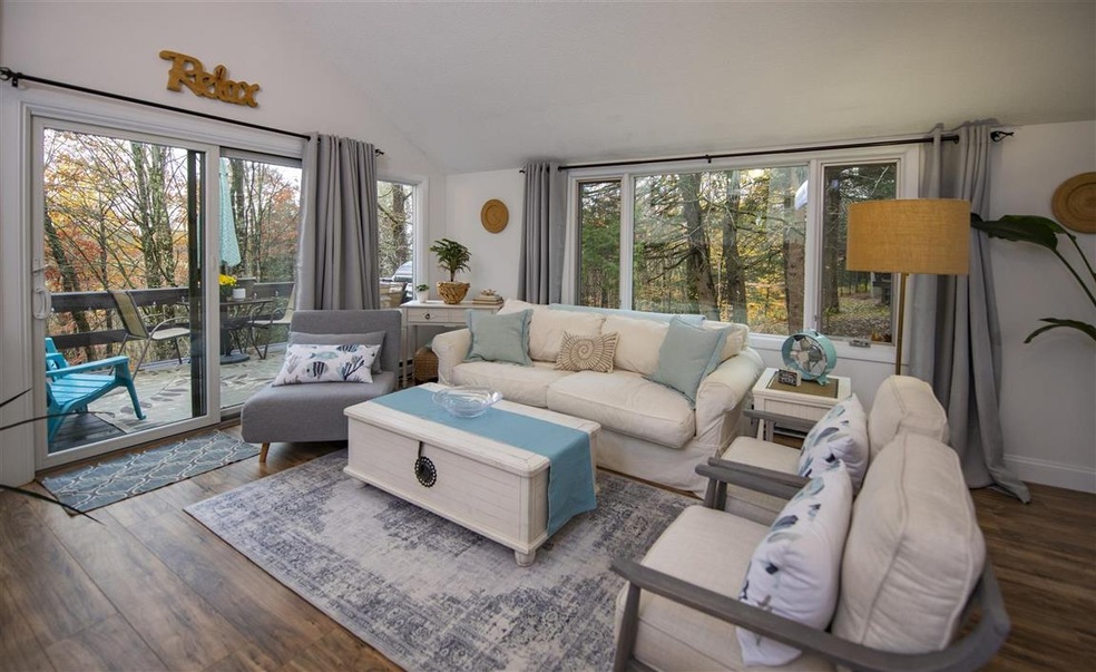 1191 Baker Turn unit 3C, Hartford, VT 05001 - photo 1