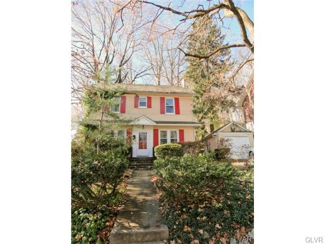 836 Pardee St, Easton, PA 18042 - photo 1