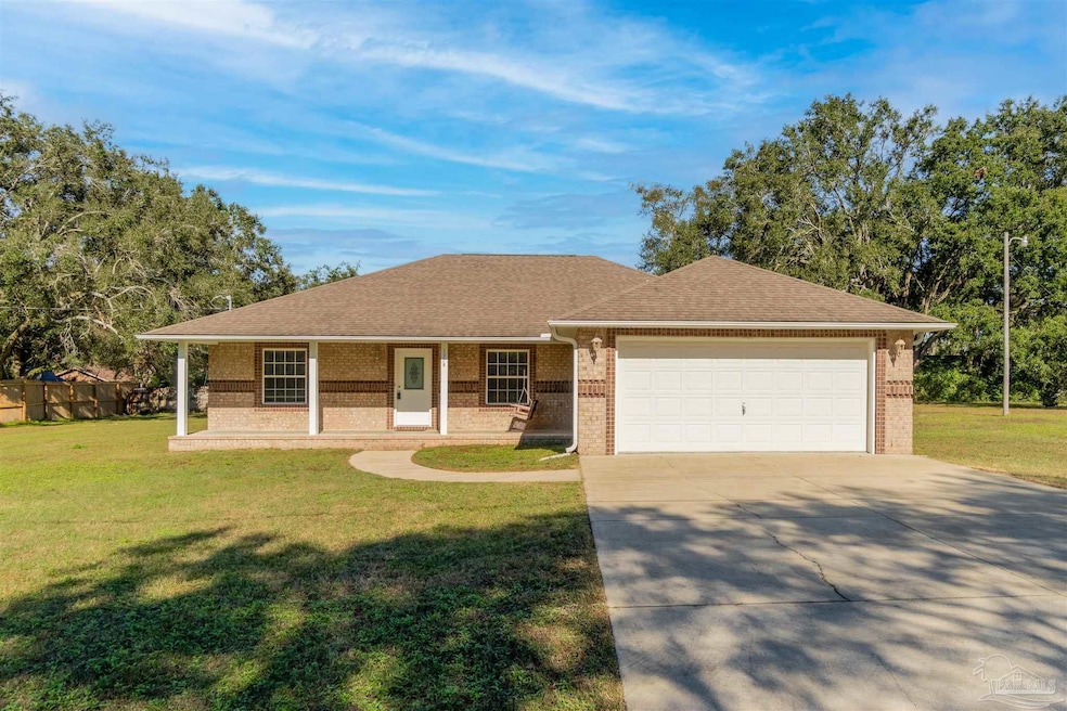 1978 Tillman Ln, Pensacola, FL 32526 - photo 1