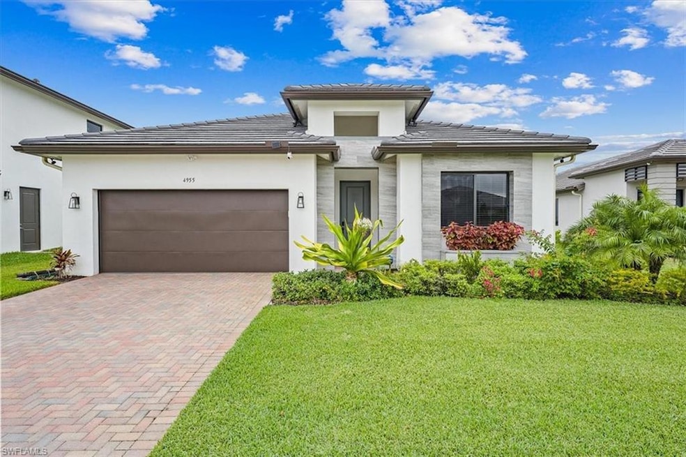 For Sale $515,000 • Co-Listing Agent