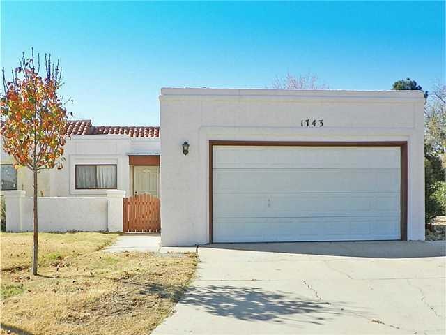 1743 Villa Santos Cir unit 2, El Paso, TX 79935 - photo 1
