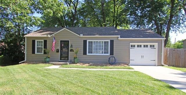 11324 W 67th St, Shawnee, KS 66203 - photo 1