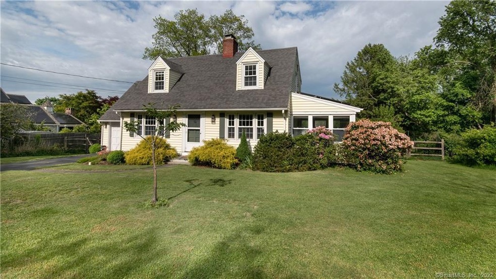 235 Fairfield Place, Fairfield, CT 06824 - photo 1