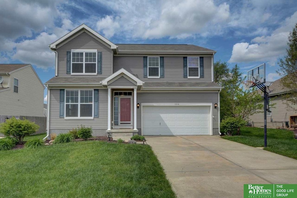 904 Ridgeview St, Papillion, NE 68046 - photo 1