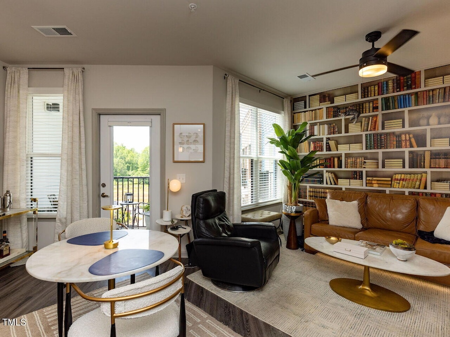 008-1280x960-dining-family-room