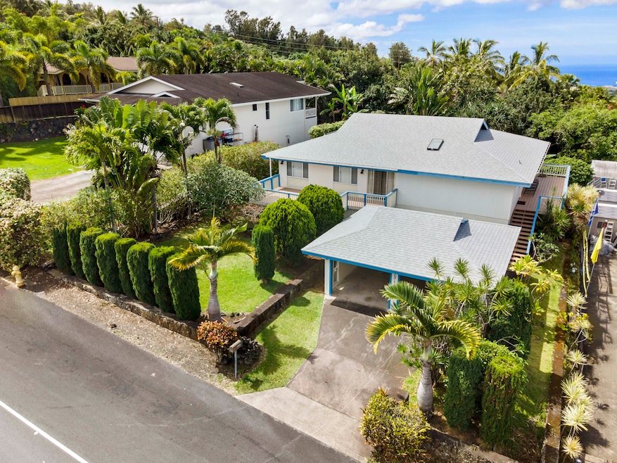 For Sale $915,000