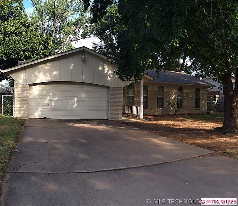 1017 N 2nd St, Jenks, OK 74037 - photo 1