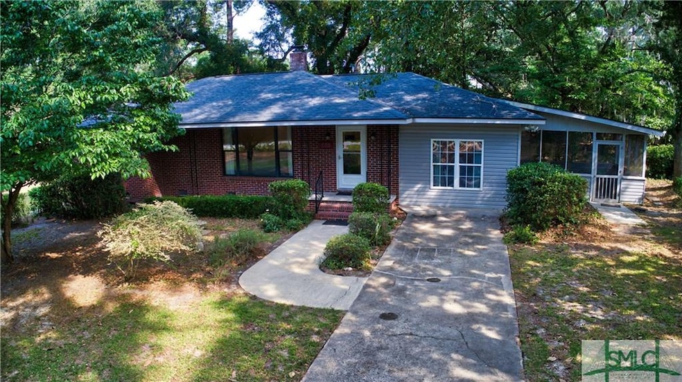 502 E 4th St, Rincon, GA 31326 - photo 1