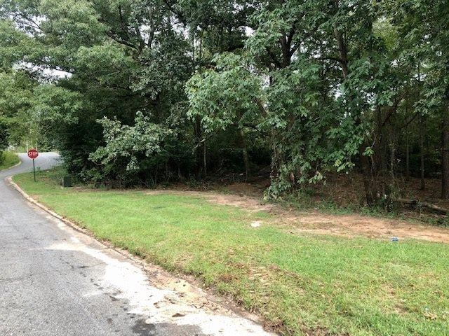 104 Woodcrest Cir, Warner Robins, GA 31093 - photo 1