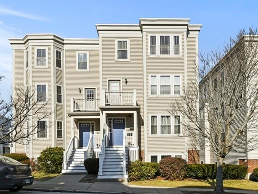 9 Iona St unit A, Roslindale, MA 02131 - photo 1