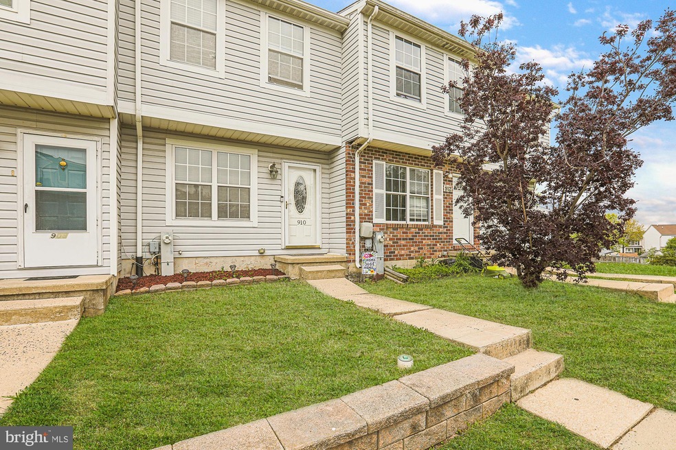 910 Olive Branch Ct, Edgewood, MD 21040 - photo 1