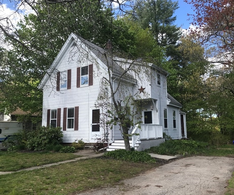 137 Myrtle St, Rockland, MA 02370 - photo 1