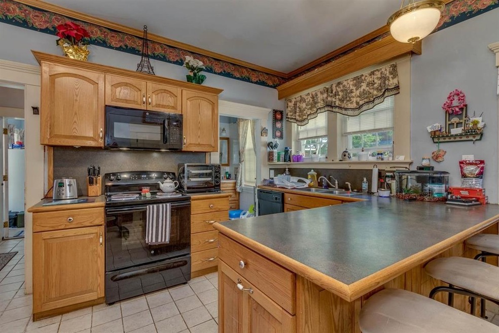 64 Main St, Allenstown, NH 03275 - photo 1