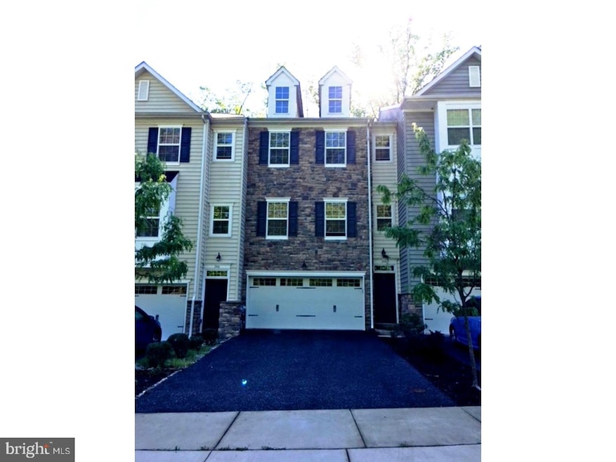 344 Latrobe Dr, Newark, DE 19702 - photo 1