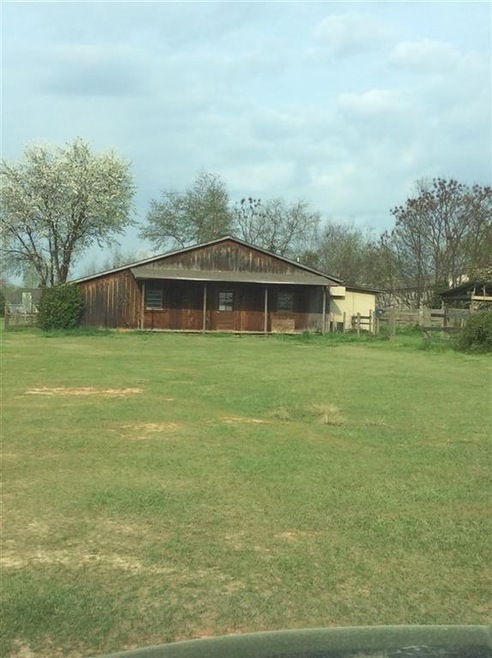 1237 S Houston Lake Rd, Warner Robins, GA 31088 - photo 1