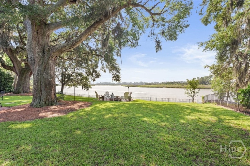 13 Bartow Point Dr, Savannah, GA 31404 - photo 1