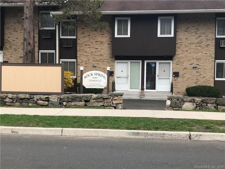 59 Rock Spring Rd unit 27, Stamford, CT 06906 - photo 1