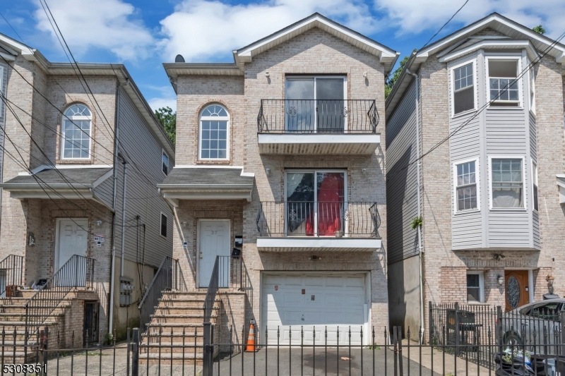 37 Norwood St, Newark, NJ 07106 - photo 1