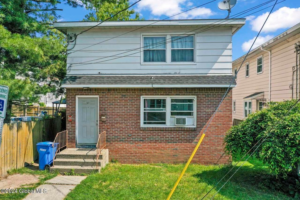 57 Twiller St, Albany, NY 12209 - photo 1