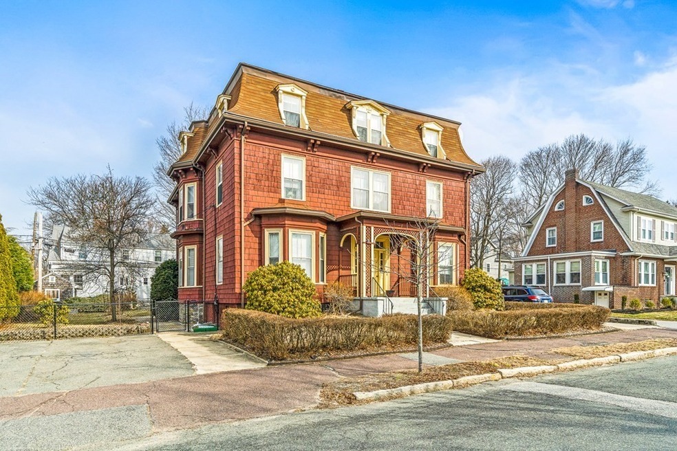 29 Chestnut St unit 3, Wakefield, MA 01880 - photo 1