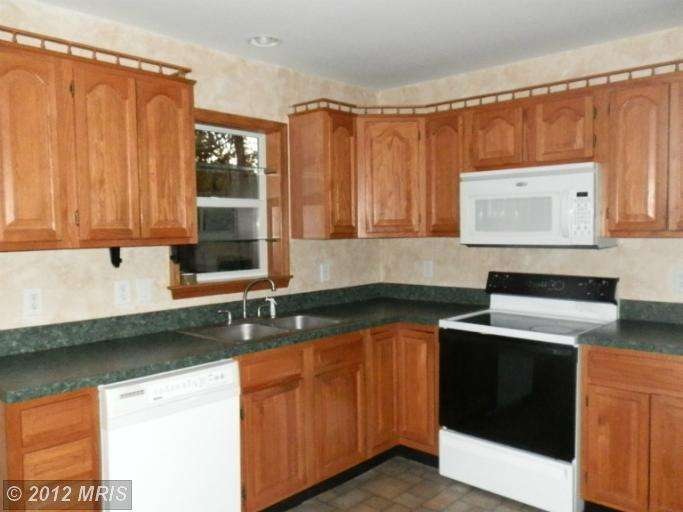 386 Ashland Dr, Ridgeley, WV 26753 - photo 1