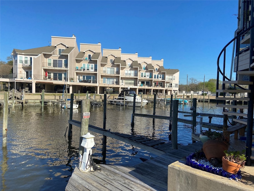 3663 Nasa Pkwy unit 603, Seabrook, TX 77586 - photo 1