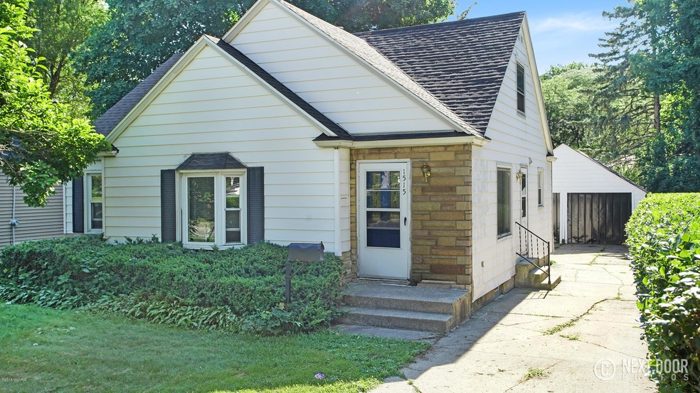 1515 Fuller Ave NE, Grand Rapids, MI 49505 - photo 1